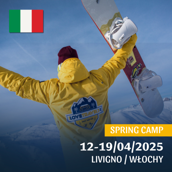 snowborder na szczycie góry w Livigno
