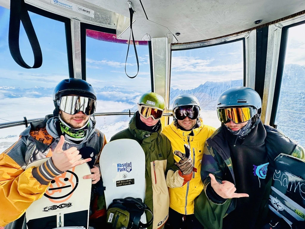 snowboard w alpach